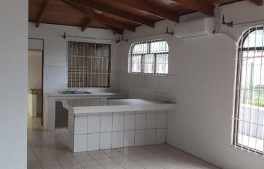 Se vende casa en Cañas